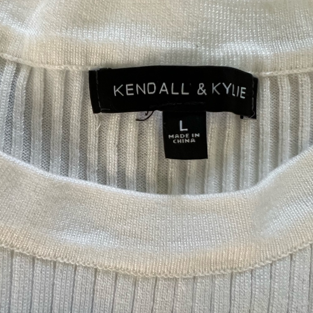 Like New Kendall & Kylie striped sweater - Picture 5 of 5